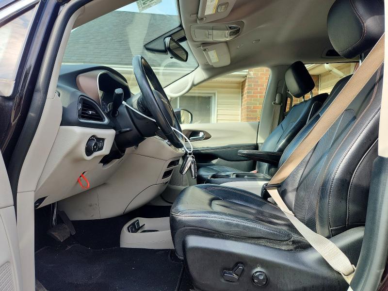 2018 Chrysler Pacifica Touring l