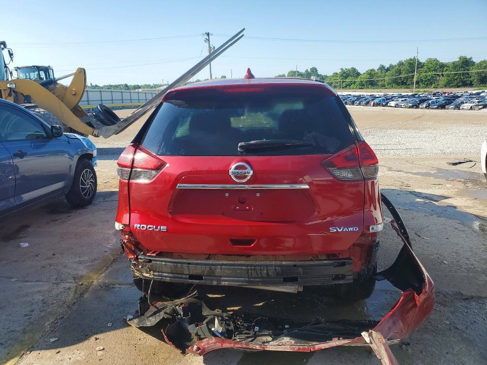 2020 Nissan Rogue sv