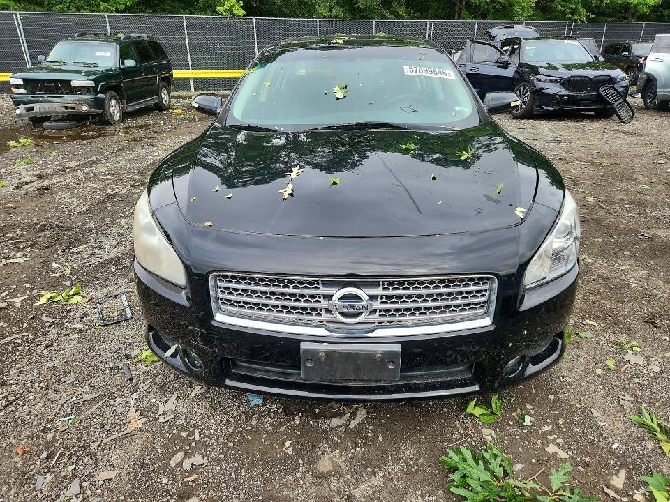 2010 Nissan Maxima 3.5 s