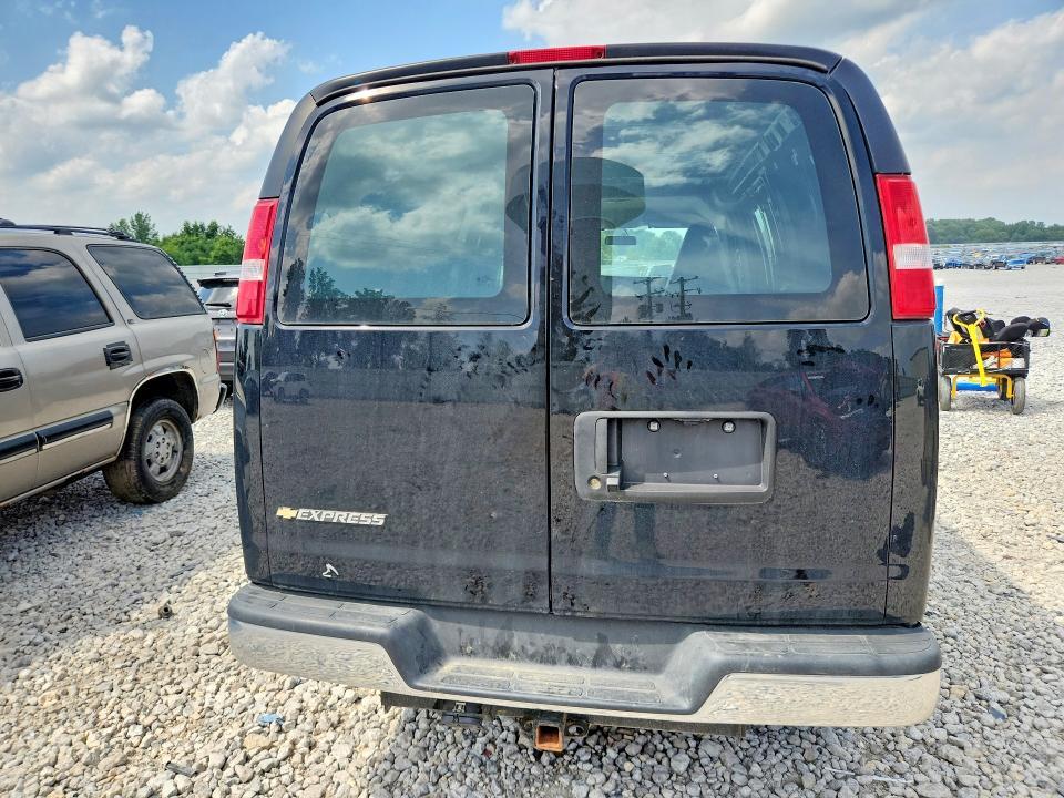 2025 Chevrolet Express G3500