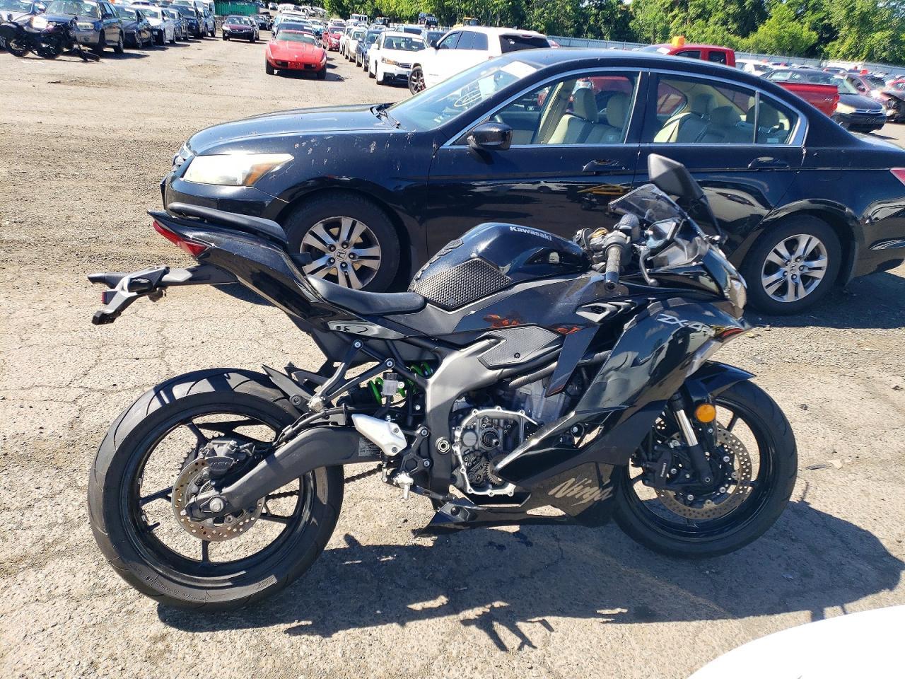 2024 Kawasaki ZX400 S
