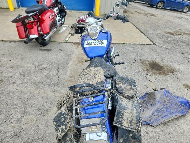 2002 Suzuki VL800