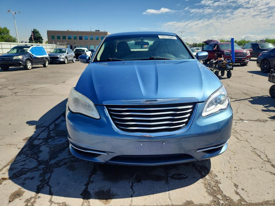 2011 Chrysler 200 Touring