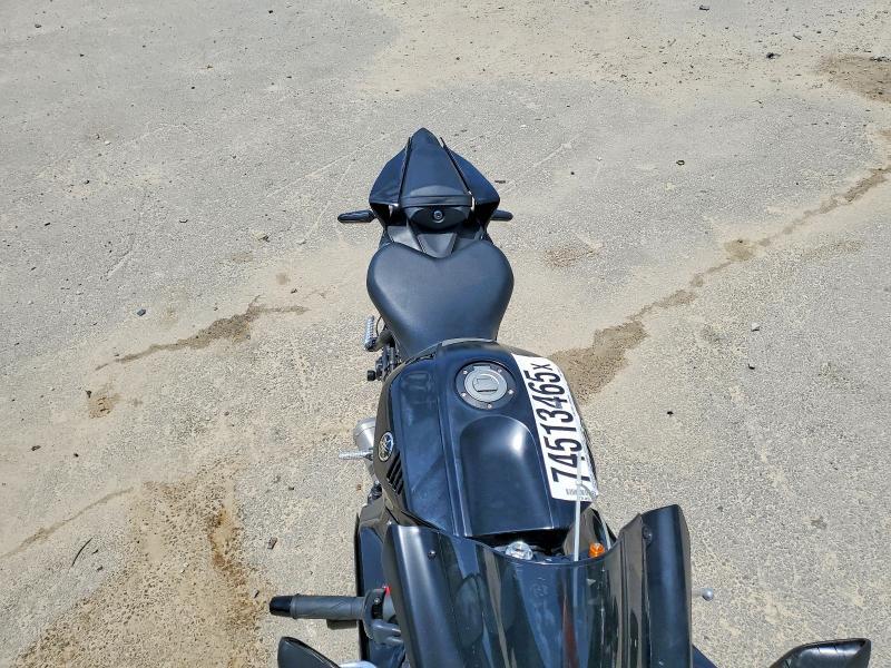 2025 Yamaha YZFR7