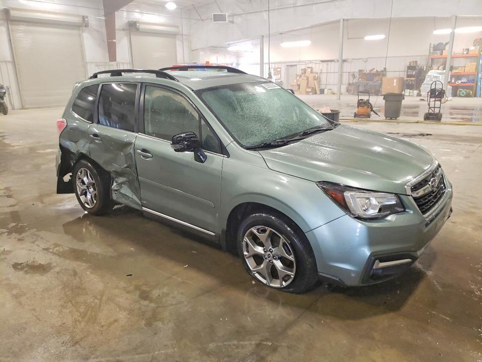 2017 Subaru Forester 2.5i Touring
