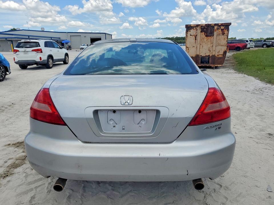 2004 Honda Accord