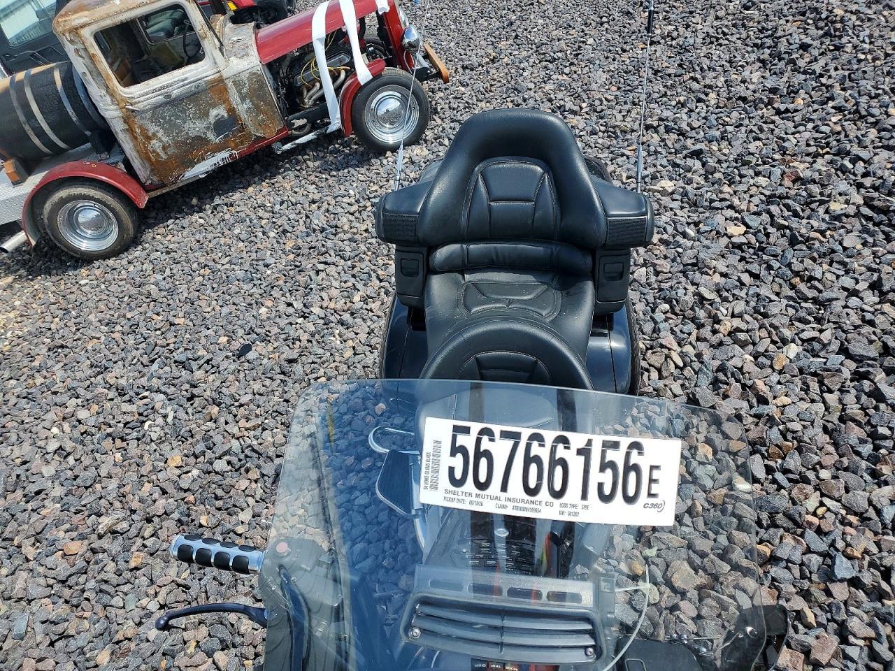 2004 Honda GL1800