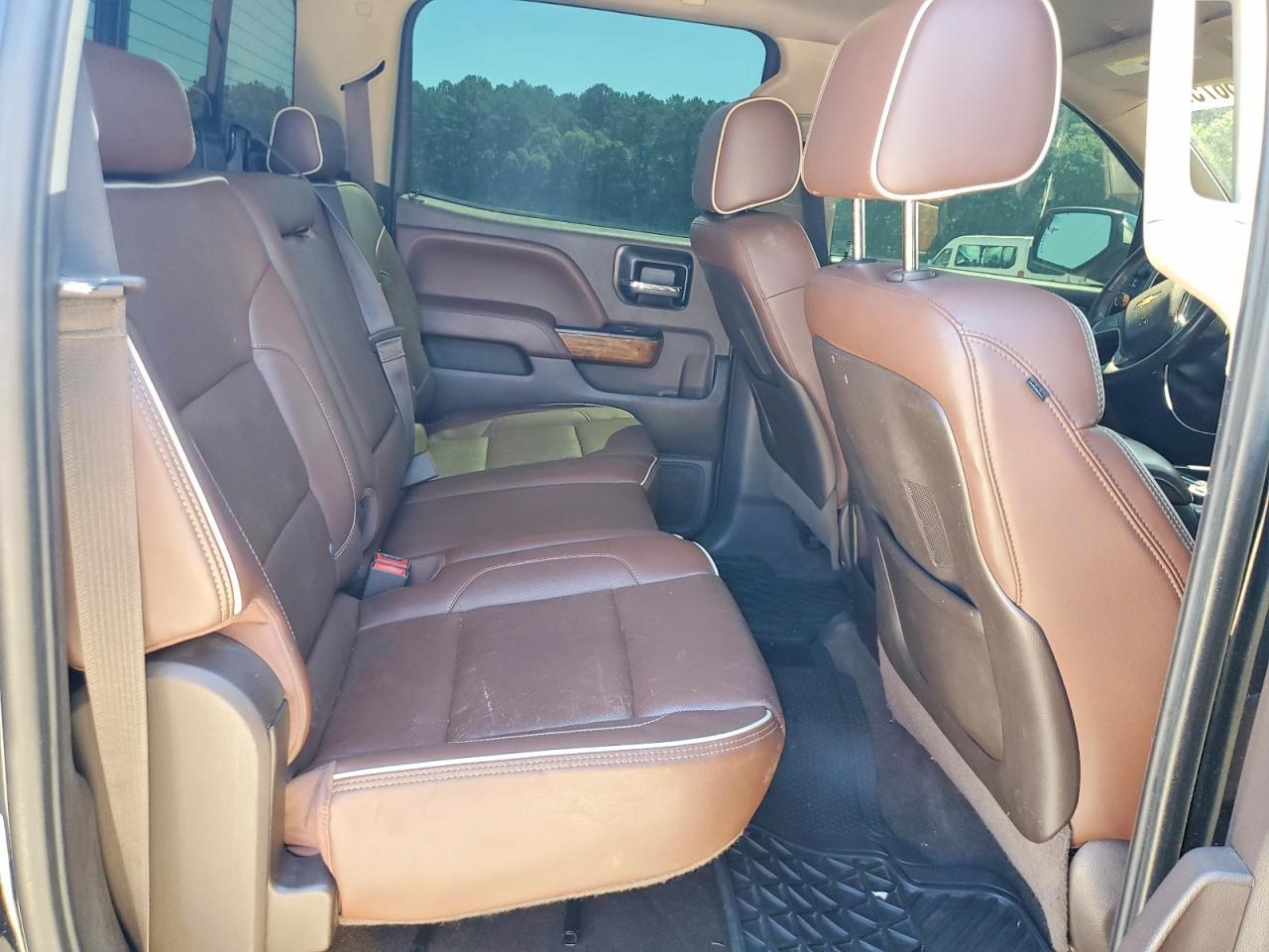 2014 Chevrolet Silverado K1500 High Country