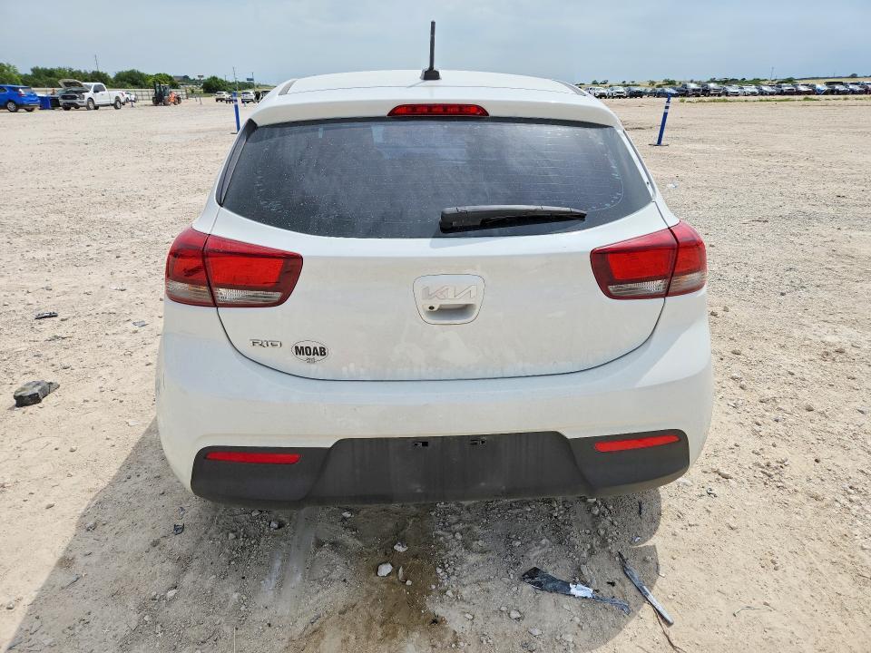 2022 KIA Rio s