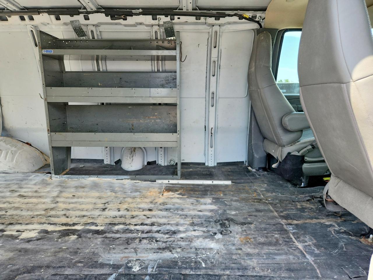2017 GMC Savana G2500