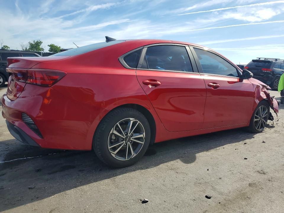 2022 KIA Forte lxs