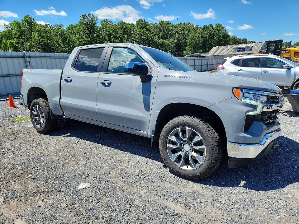 2024 Chevrolet Silverado K1500 LT-L