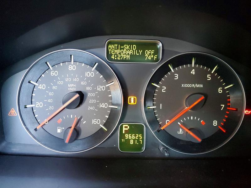 2010 Volvo C70 T5
