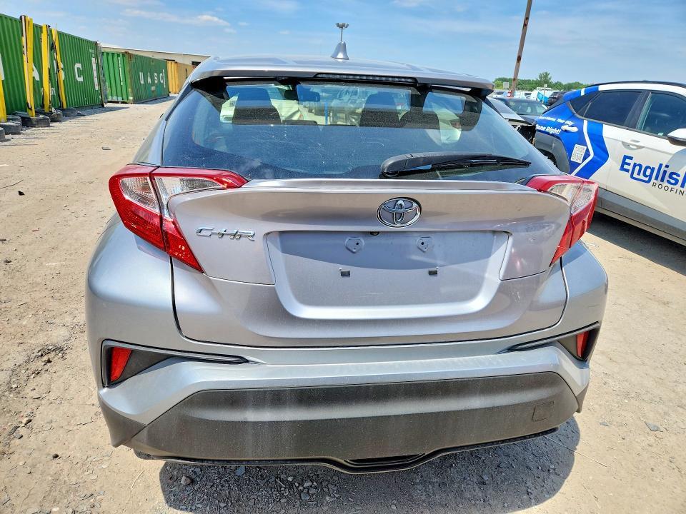 2019 Toyota C-hr le