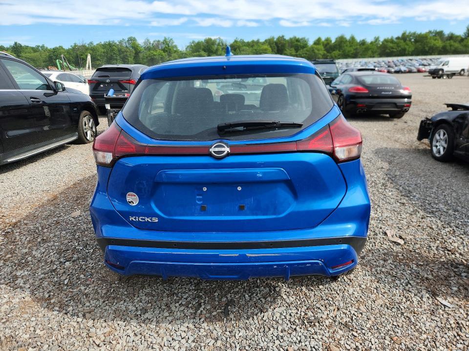 2024 Nissan Kicks s