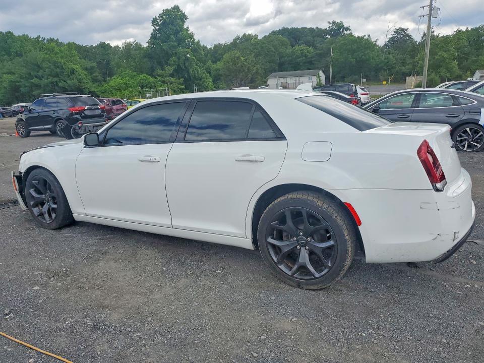 2021 Chrysler 300 s