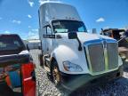 2016 Kenworth T680 Semi Truck