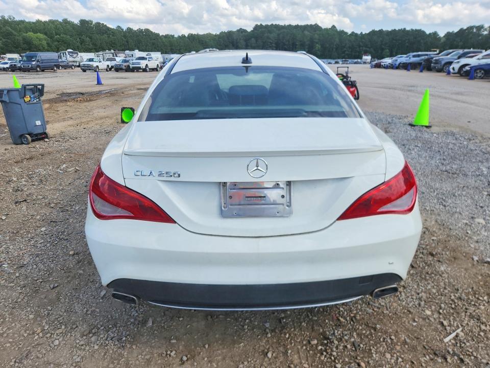 2016 Mercedes-Benz Cla 250