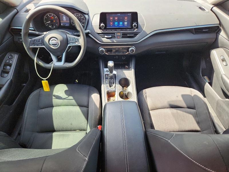 2022 Nissan Altima s