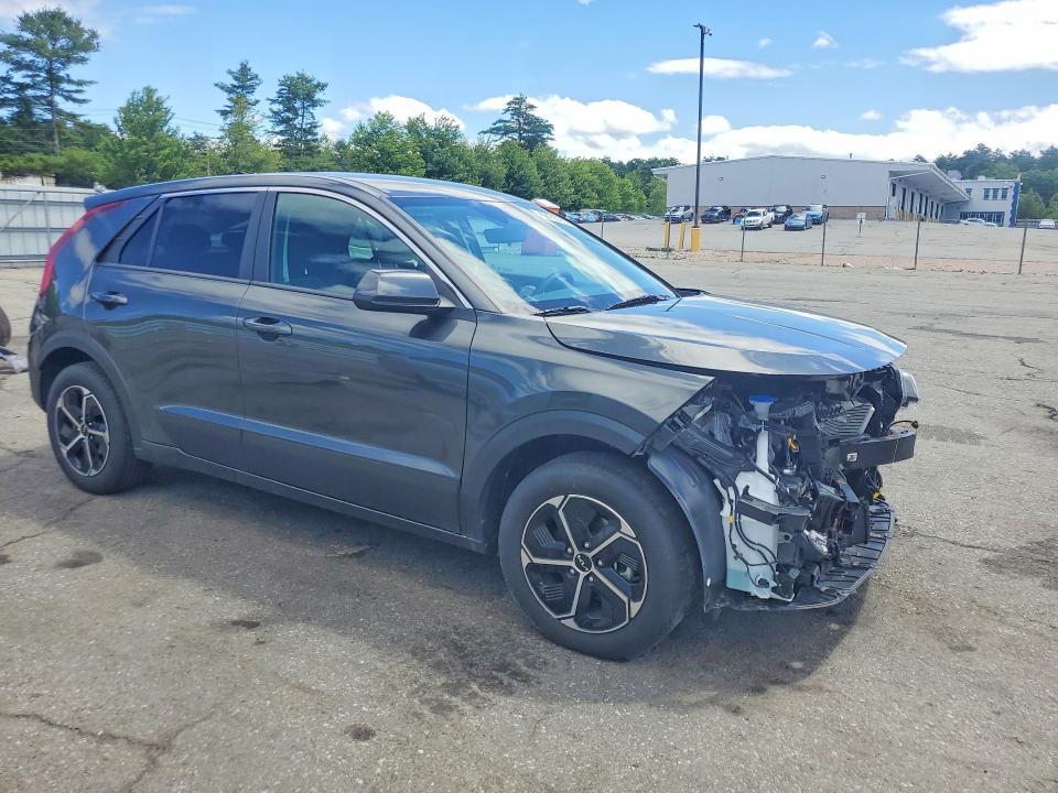 2026 KIA Niro lx