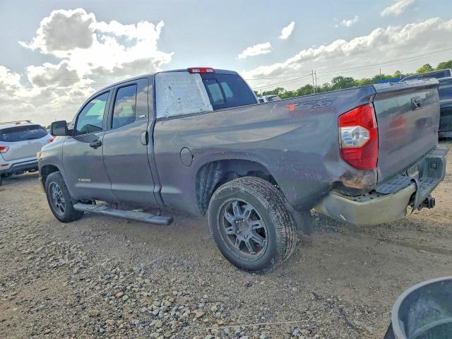 2015 Toyota Tundra SR5