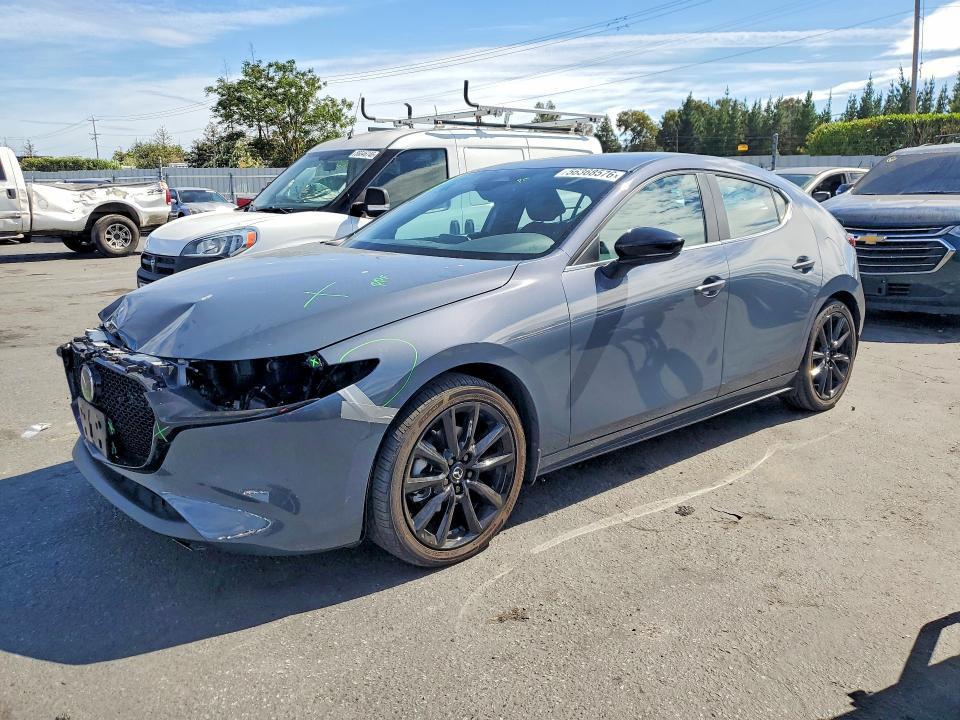 2025 Mazda 3 Preferred