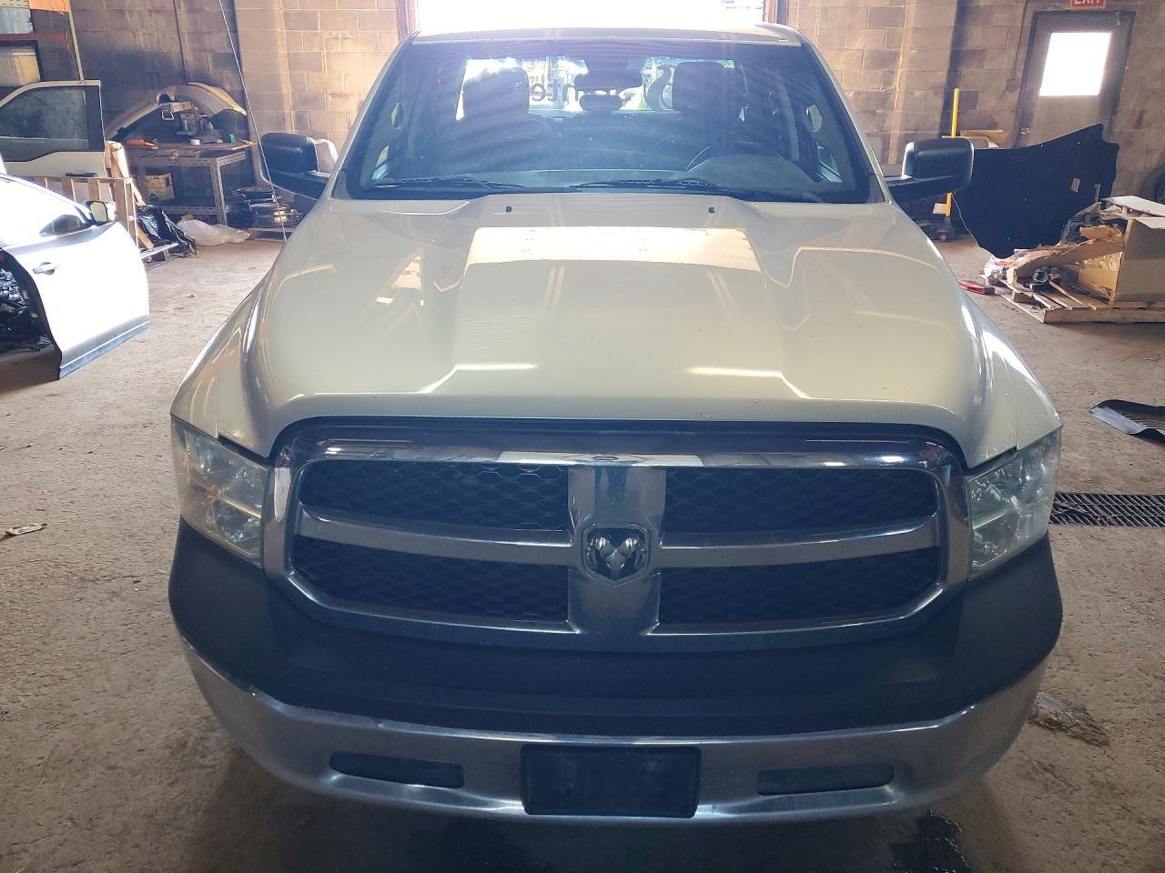 2015 Dodge RAM 1500 ST