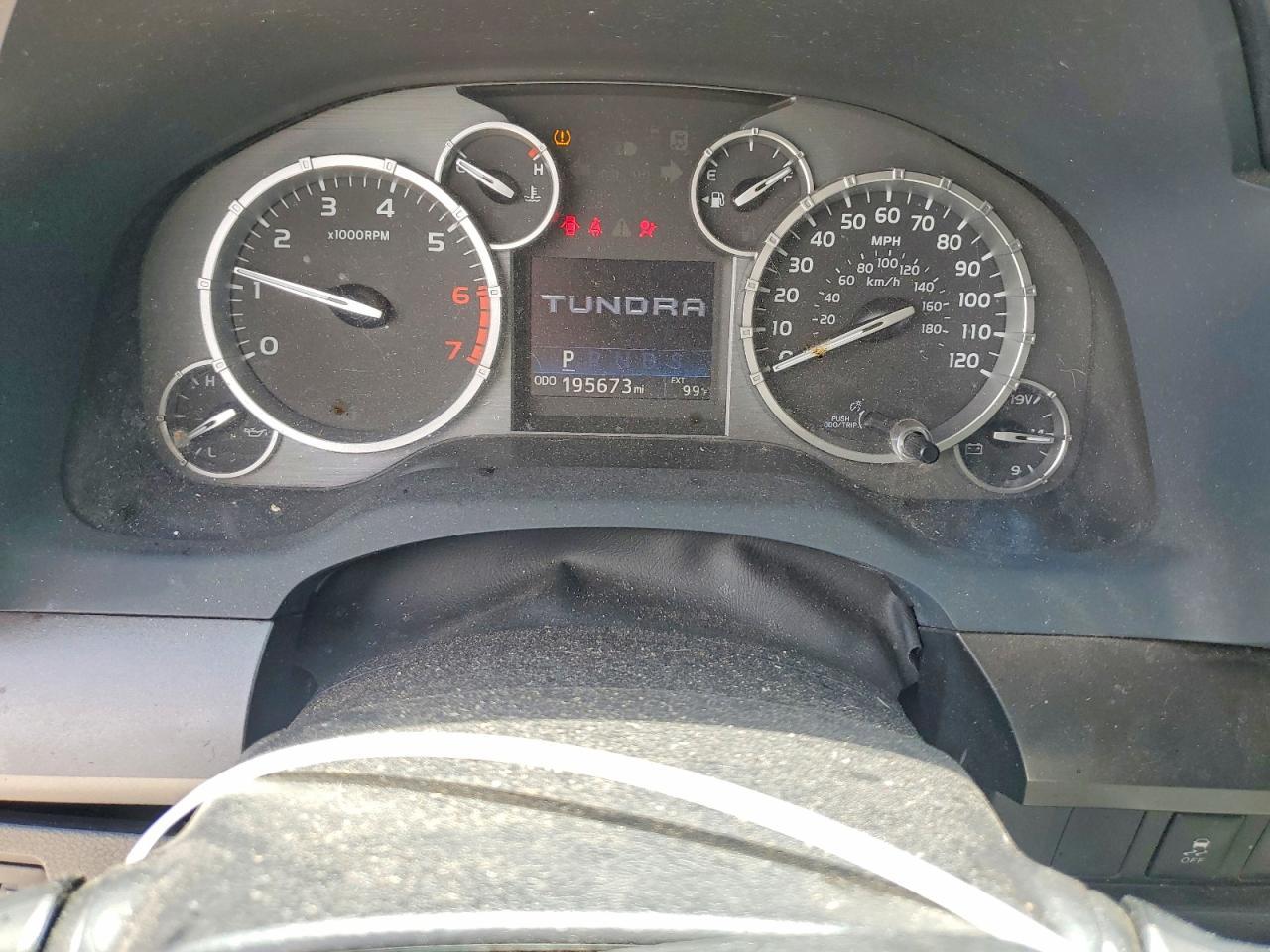 2015 Toyota Tundra Crewmax SR5
