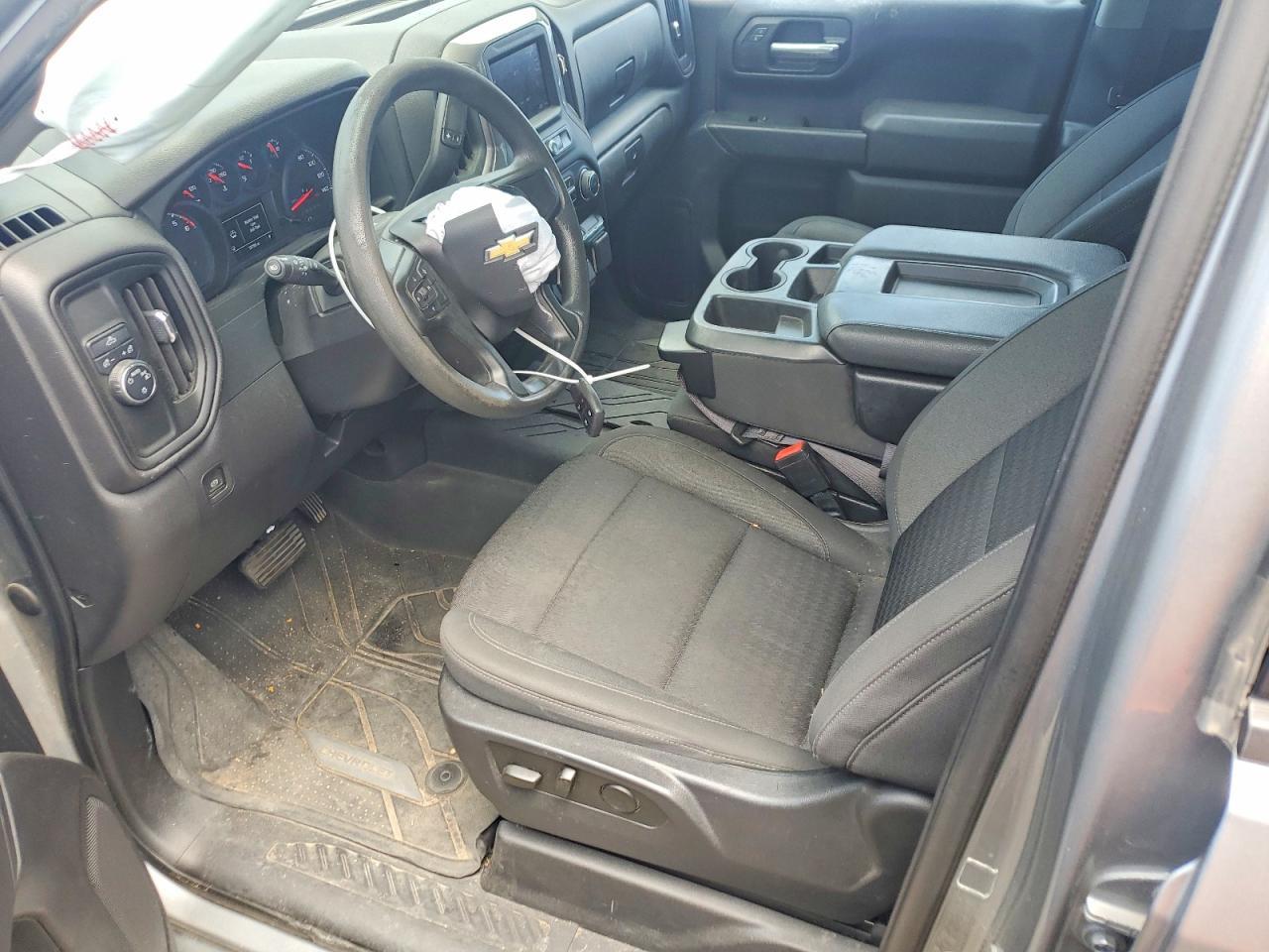 2023 Chevrolet Silverado C1500 Custom
