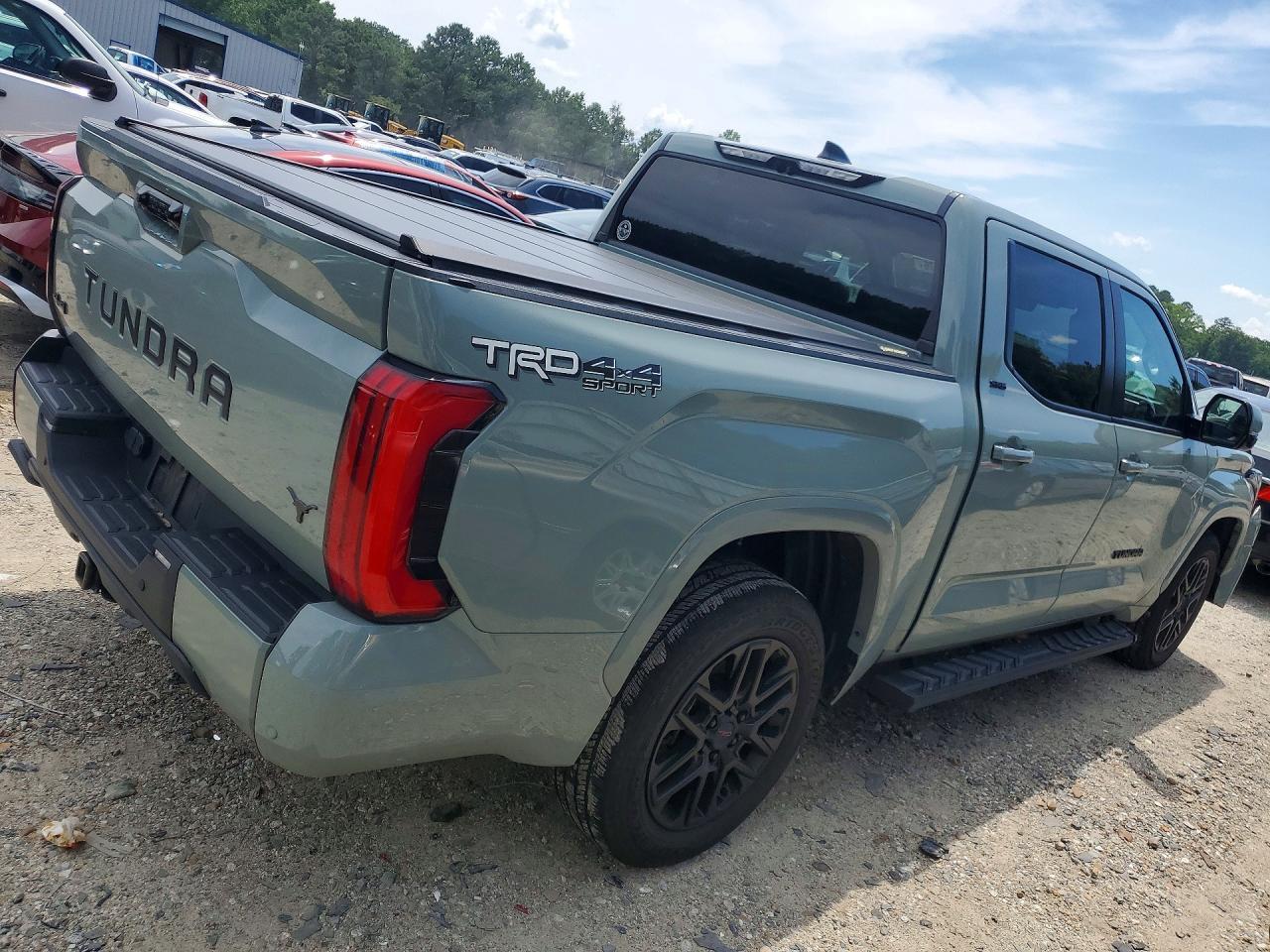 2024 Toyota Tundra SR5