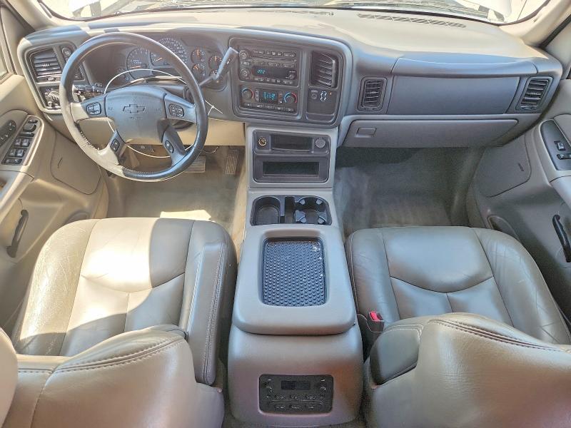 2004 Chevrolet Suburban K2500