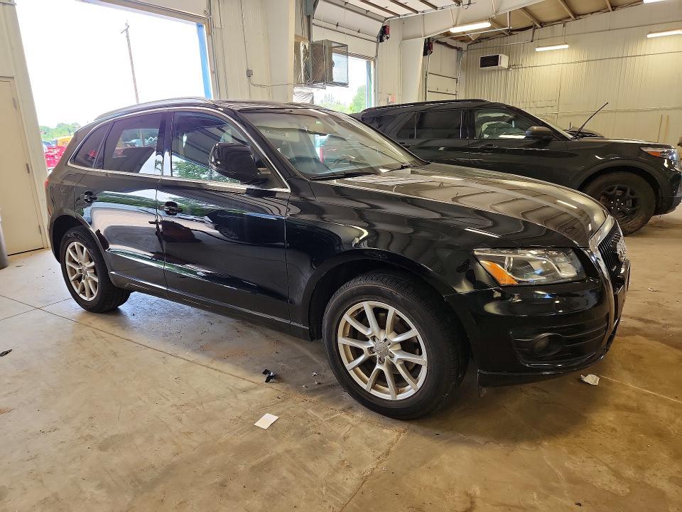 2010 Audi Q5 Premium Plus