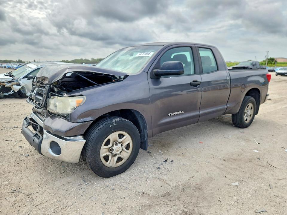 2013 Toyota Tundra Double Cab SR5