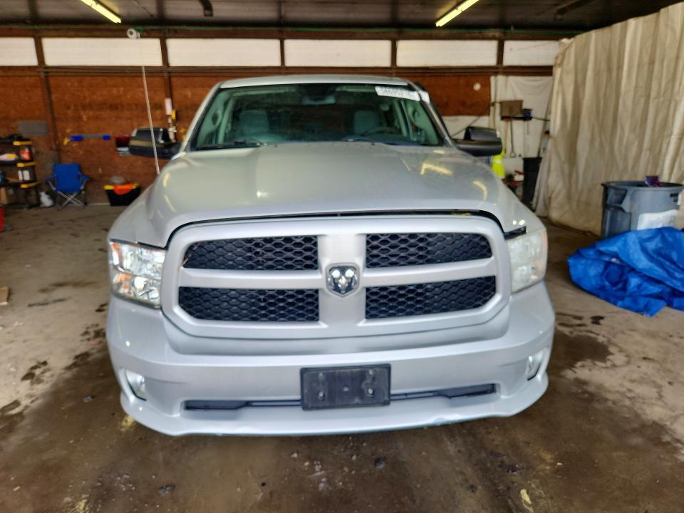 2015 Dodge RAM 1500 ST