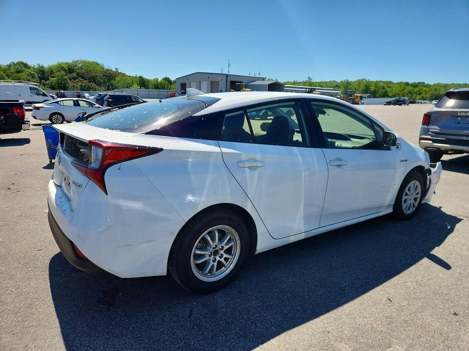2022 Toyota Prius le