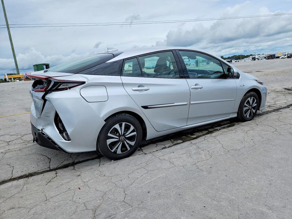 2018 Toyota Prius Prime Plus