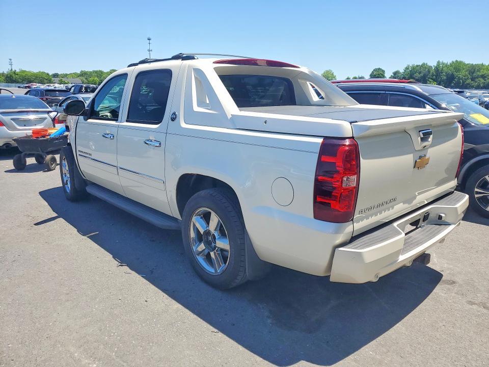 2013 Chevrolet Avalanche LTZ
