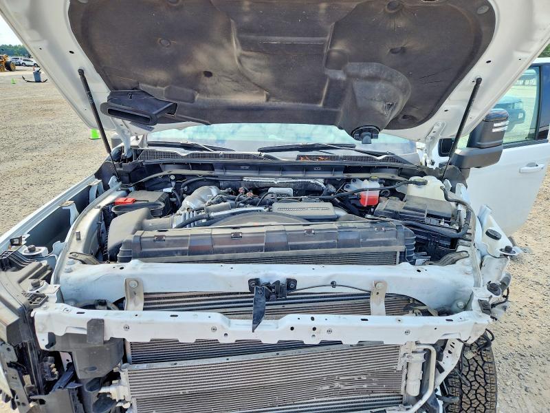 2024 GMC Sierra K2500 AT4