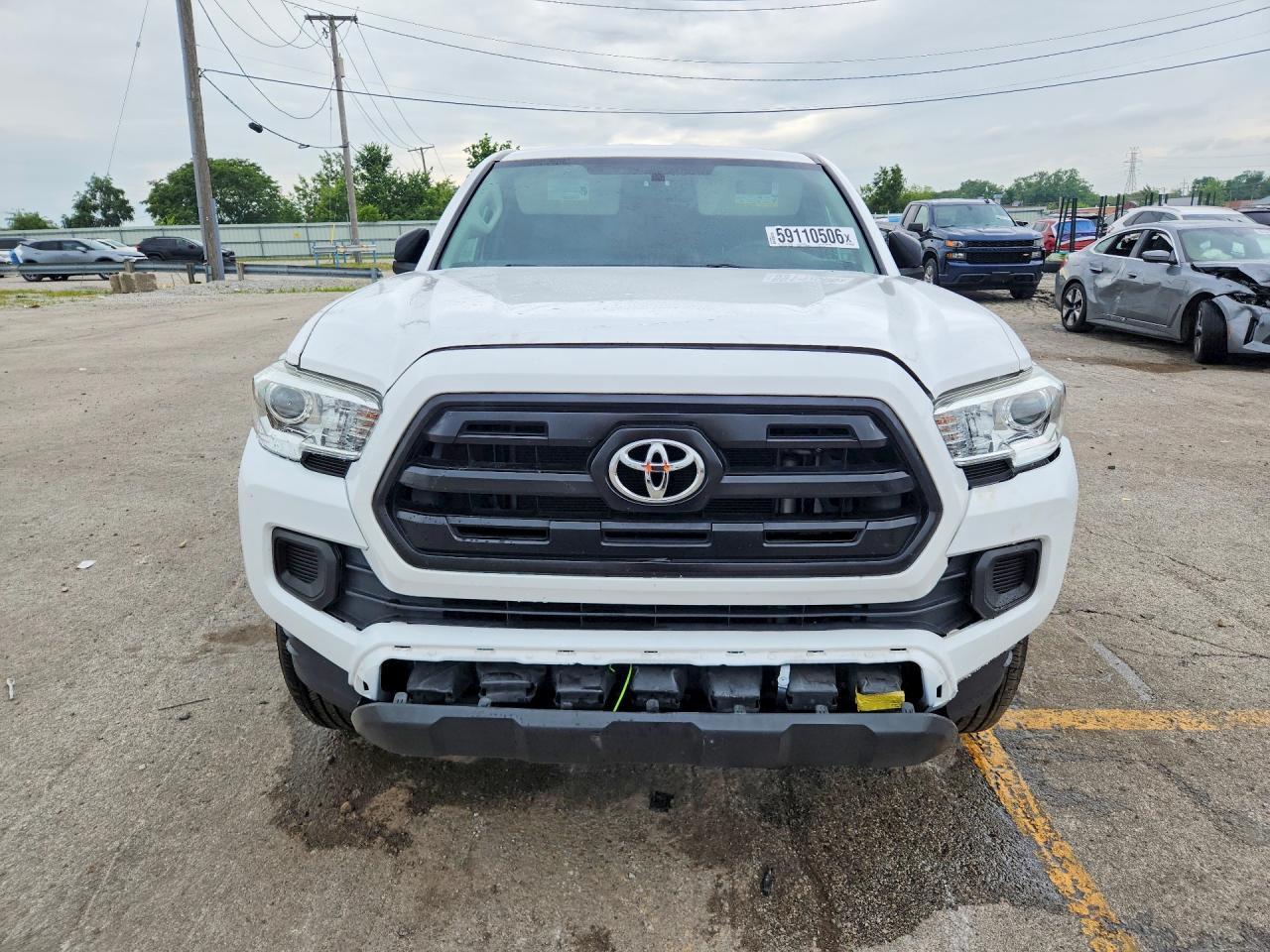 2016 Toyota Tacoma SR