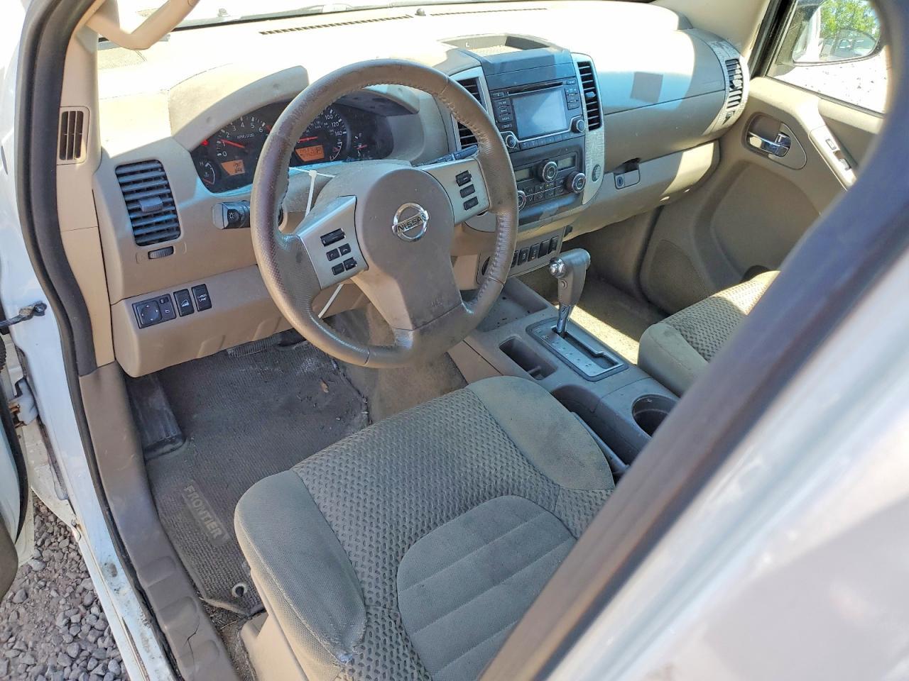 2016 Nissan Frontier SV V6