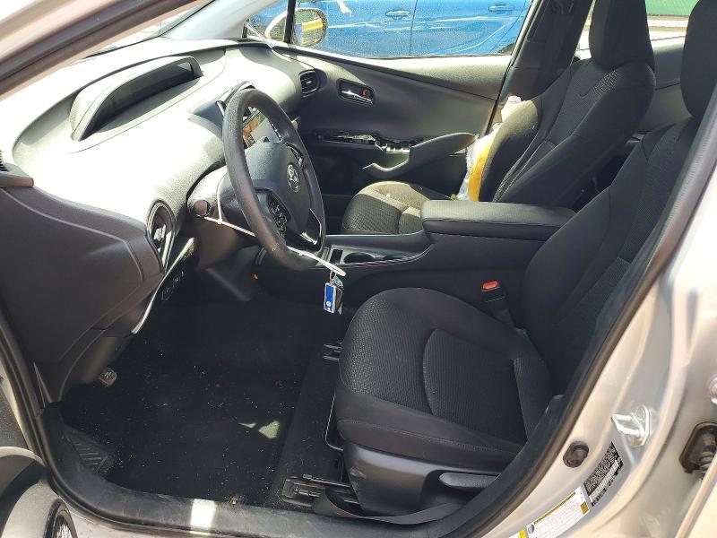 2020 Toyota Prius le