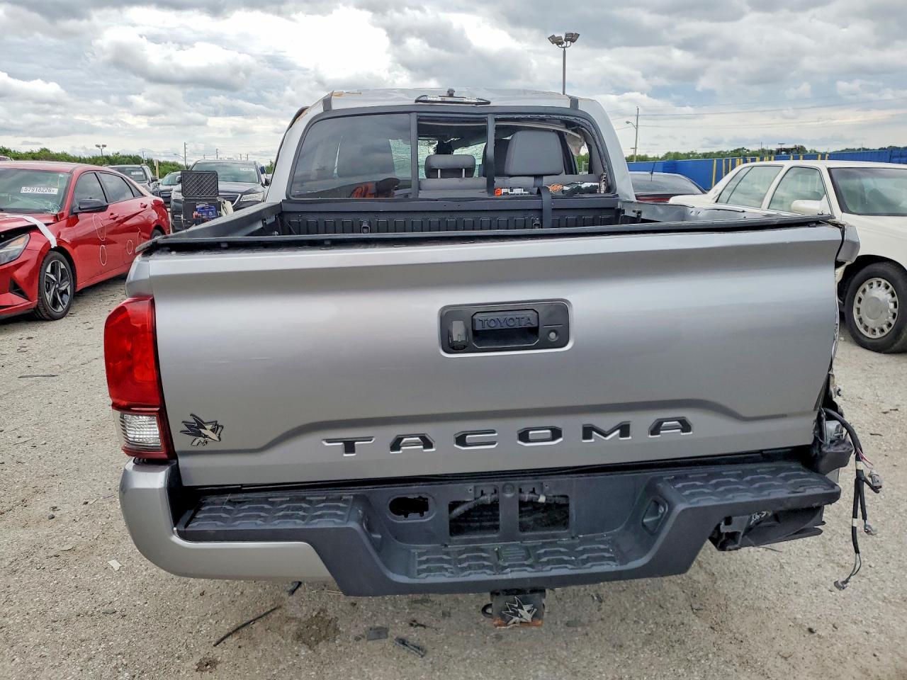 2019 Toyota Tacoma SR