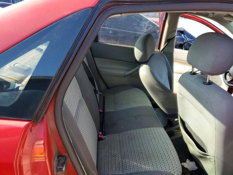 2005 Ford Focus ZX4