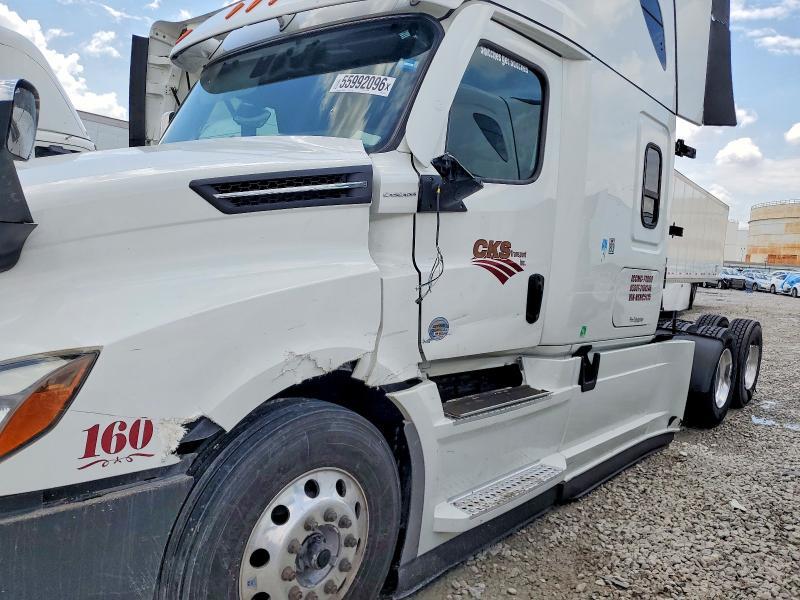 2022 Freightliner Cascadia 126 Semi Truck