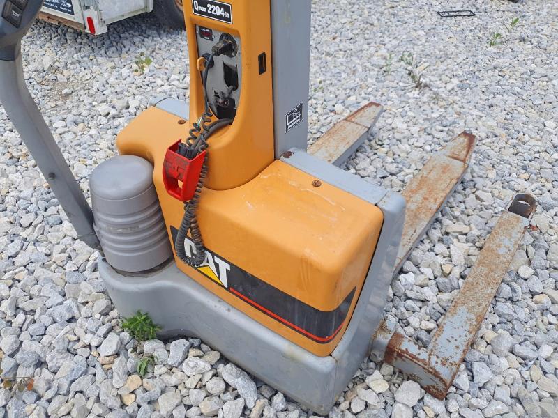 2004 Others 2004 Pallet Jack