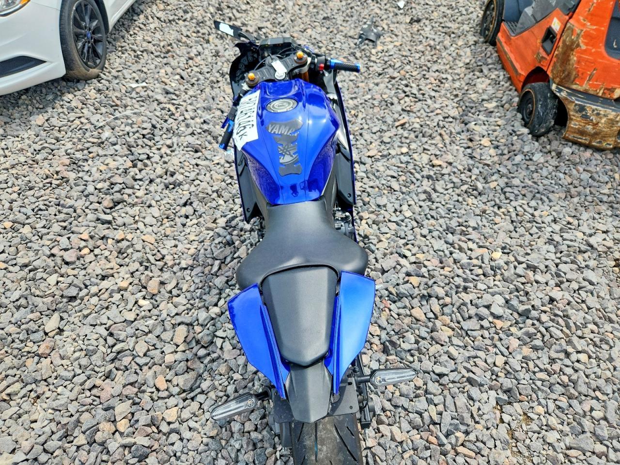 2025 Yamaha YZFR7