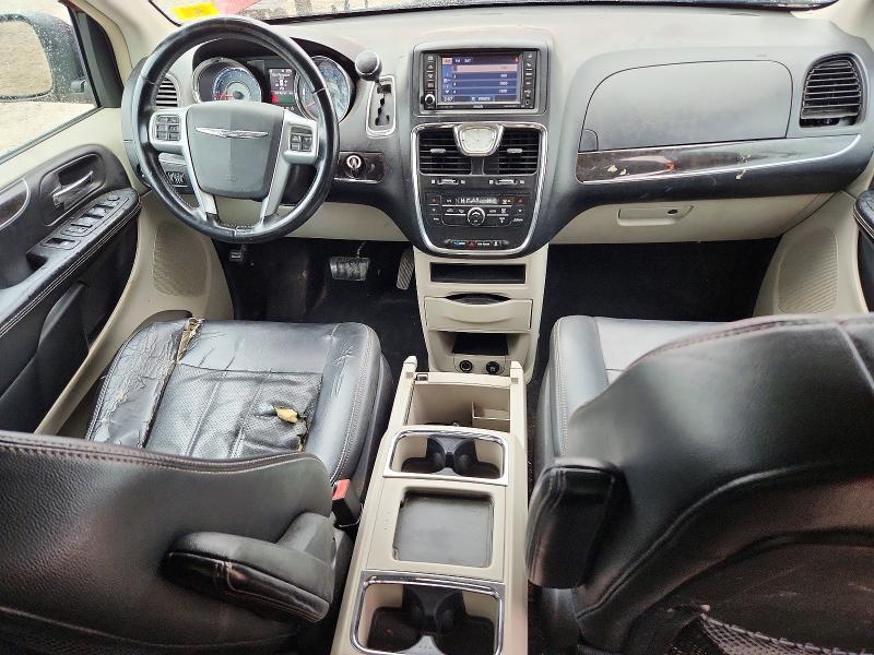 2012 Chrysler Town & Country Touring