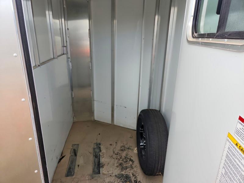 2023 Sundowner Horse Trailer