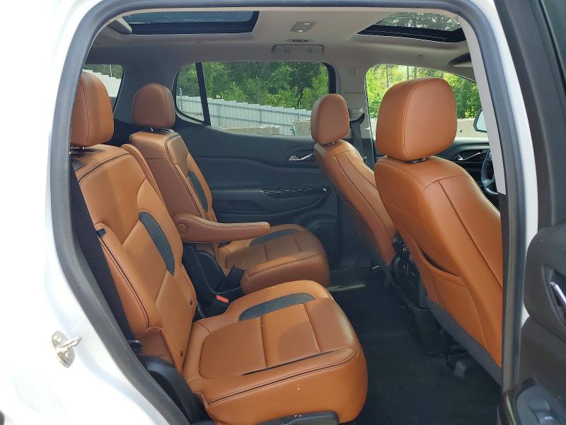 2020 GMC Acadia AT4