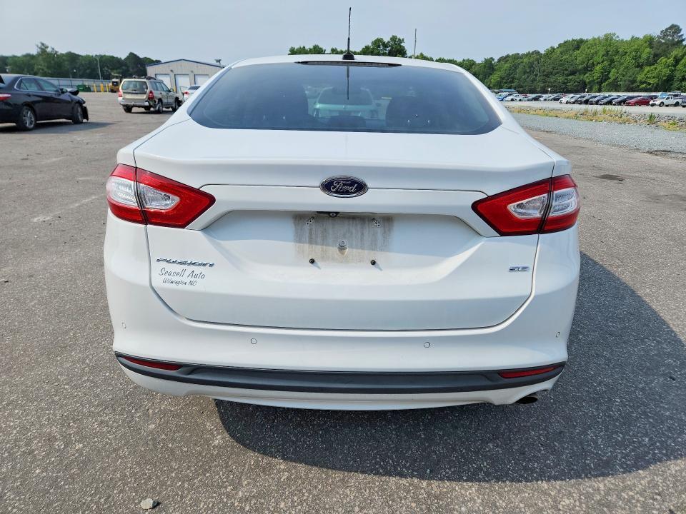 2016 Ford Fusion se